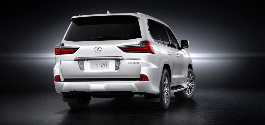  Lexus LX570 2016 года  (фото 12 из 21)